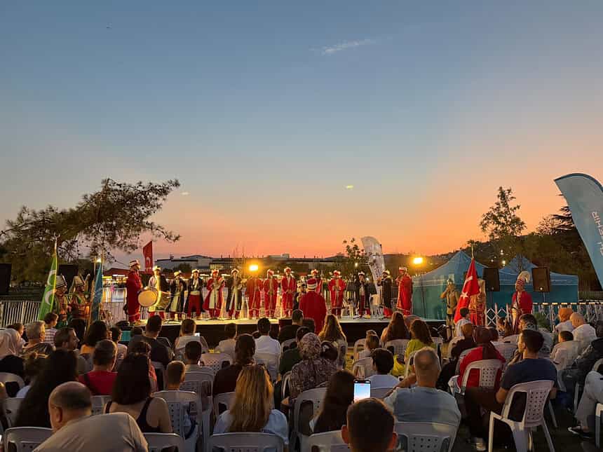 Fuar Park’ta Kulakların Pası Silindi