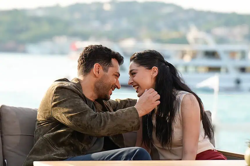 Güller ve Günahlar 2. Sezon Ne Zaman Başlıyor? Kanal D’nin Sevilen Dizisi Sete Çıktı!