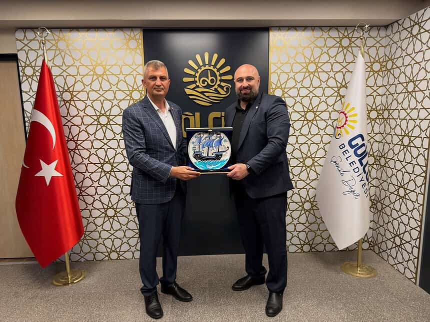 Gölcük Belediye Başkanı Ali Yıldırım Sezer Gürcistan Kutaisi Heyetini Ağırladı!