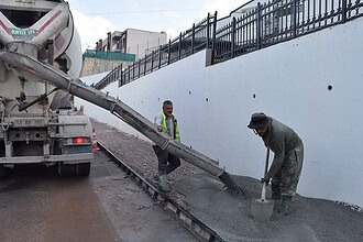 İzmit Belediyesi Tüysüzler ve Gündoğdu Mahallelerinde Kaldırım Çalışmalarını Tamamladı!