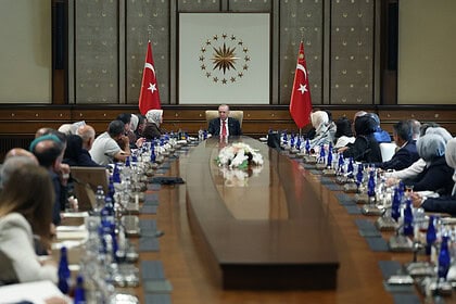 Cumhurbaşkanı Erdoğan Kahramanmaraş’taki Okul Saldırısında Hayatını Kaybeden Öğrencilerin Aileleriyle Görüştü!