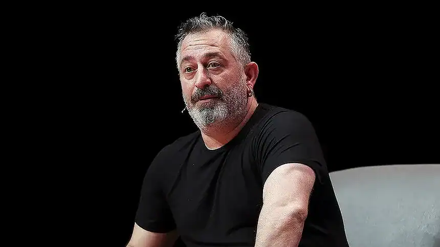 Kalp Krizi Geçiren Cem Yılmaz Taburcu Oldu