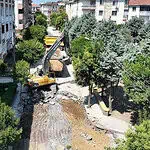 Karamürsel Belediyesi’nden Üstyapı Atılımı: Eski İzmit Caddesi Ve Helvacıoğlu Sokak’ta Yol Yenileme Çalışmaları!