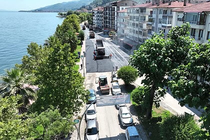 Karamürsel Plaj Yolu Caddesi Yenilendi