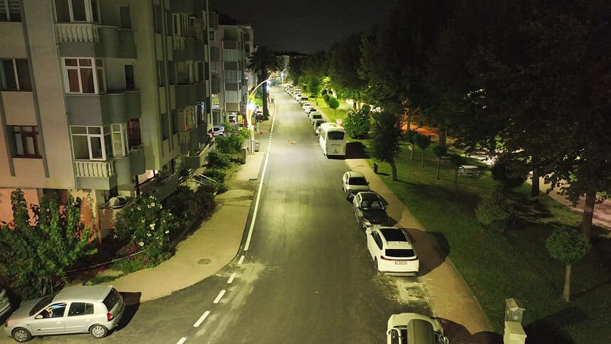 Sürücüler İçin Konfor Artıyor: Karamürsel Sahil Aksına Özel Asfalt Dokunuşu!