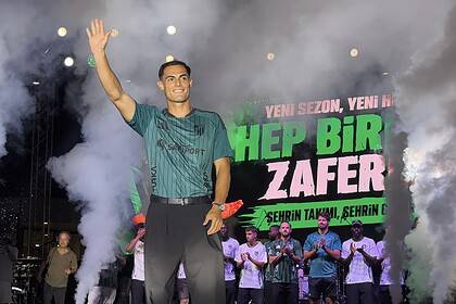 Kocaelispor Sezon Açılış Etkinliğinde Taraftarıyla Buluştu Yeni Transfer Açıklandı