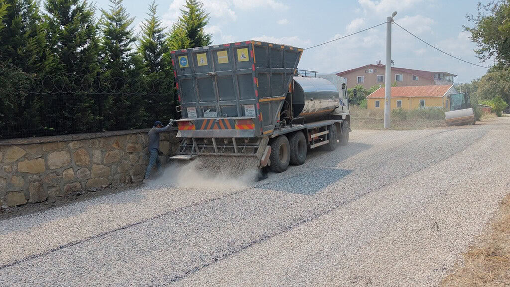 Başiskele'de Bir Sokak Daha Yenilendi: Paşazade Sokak Asfaltlandı!