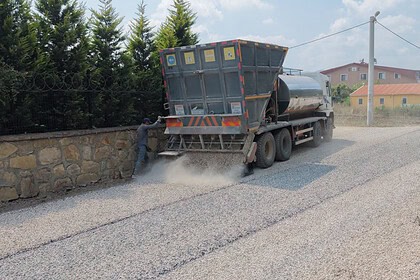 Başiskele'de Bir Sokak Daha Yenilendi: Paşazade Sokak Asfaltlandı!