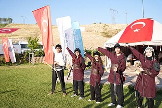 Kocaeli Büyükşehir Oba Çadırı Ahlat’ta Göz Doldurdu: Malazgirt Zaferi'nin 955. Yılında Büyük İlgi!