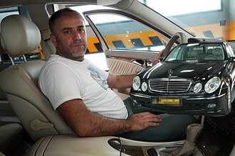 Mercedes Marka Arabası Meğer Buzdolabıymış!
