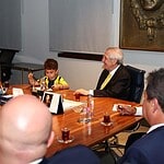 Minik taraftar Göktuğ, Başkan Aziz Yıldırım ve yöneticilerle buluştu