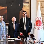 Adalet Bakanı Akın Gürlek'ten Muhsin Yazıcıoğlu Açıklaması: "Bu Cinayeti Çözmek Boynumuzun Borcu"