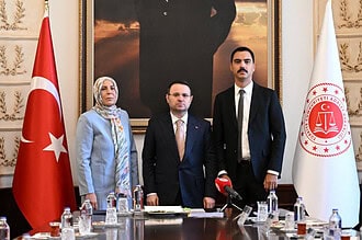 Adalet Bakanı Akın Gürlek'ten Muhsin Yazıcıoğlu Açıklaması: "Bu Cinayeti Çözmek Boynumuzun Borcu"