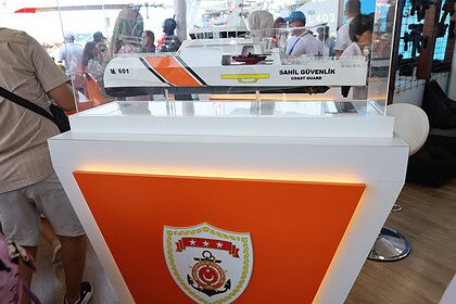72 Metrelik Yerli Dev Yolda! İHA ve Helikopter Pistli Milli Gemi Envantere Giriyor!