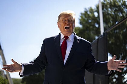 Trump 2027’de Kanada’dan ithal otomotiv ve çelik ürünlerinde gümrük vergisi yüzde 50’ye çıkarılacak