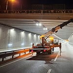 Başiskele Seymen Ve Karamürsel Tünellerine Konfor Dokunuşu: Büyükşehir’den Aydınlatma Bakımı!