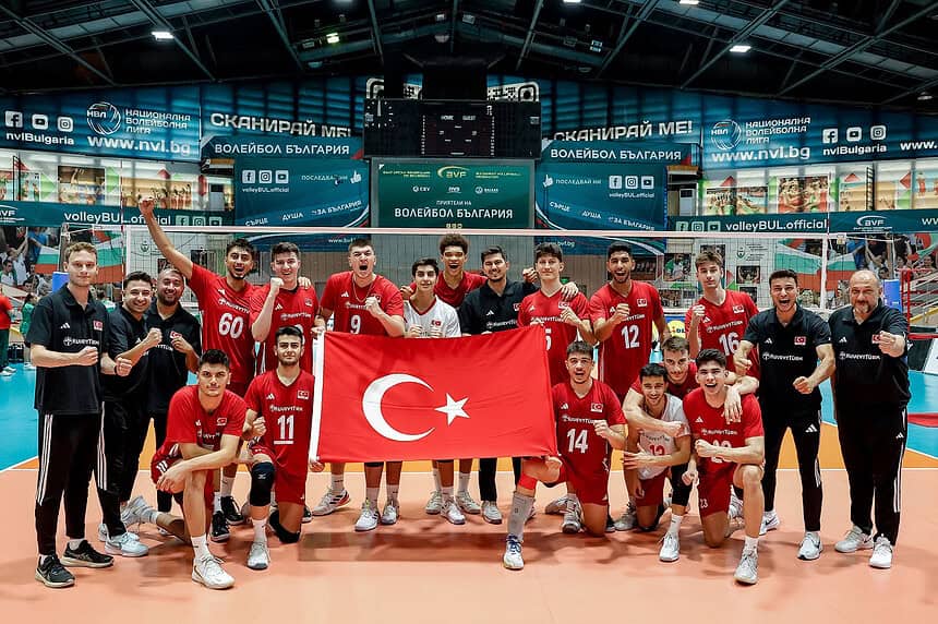 U20 Erkek Milli Voleybol Takımı Balkan Şampiyonası'na Galibiyetle Başladı: Belarus'u 3-0'la Geçti!