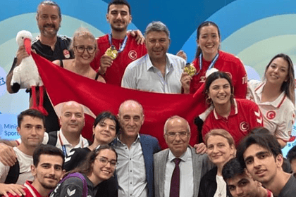 U23 Avrupa Şampiyonası'nda Havalı Tabanca Karışık Takımı'ndan Altın Madalya