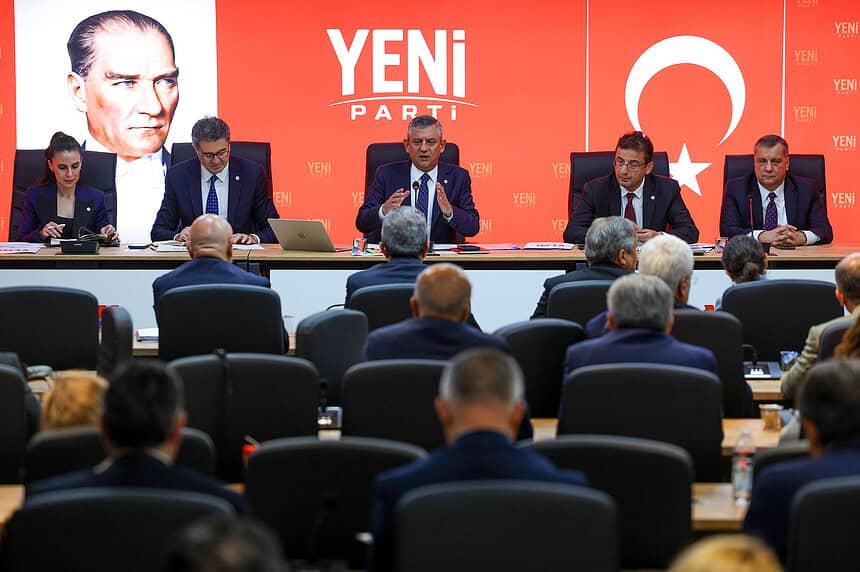 YENİ Parti Genel Başkanı Özgür Özel: Partimizi Millet Kurdu, Üye Sayımız 600 Bini Aştı!