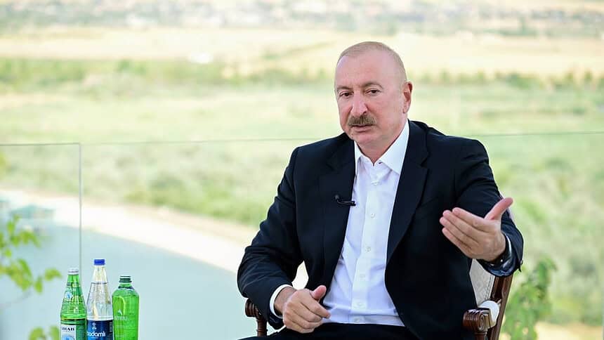 Aliyev Nahçıvan Elektrik Hattı İçin Tarih Verdi: "Maksimum 6 Ay Sürer"