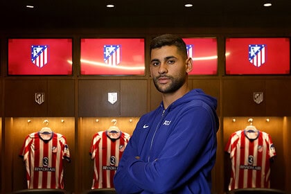Atletico Madrid Romero'yu Kadrosuna Kattı