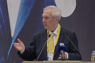 Aziz Yıldırım'ın Kızını Hedef Alan Şahsa Ev Hapsi Verildi