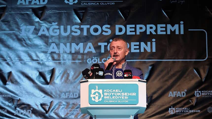 Başkan Büyükakın'dan 17 Ağustos Mesajı: Kocaeli 1999'a Göre Çok Daha Hazırlıklı