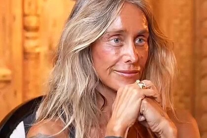 Bennu Gerede'ye Müstehcenlik Soruşturması: Yurt Dışı Yasağıyla Serbest Bırakıldı