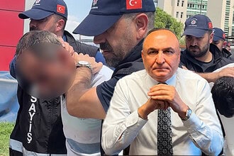 Milletvekili Melih Meriç’i Bıçaklayan Eski İlçe Başkanından Adliye Girişinde Şok Sözler: "Beni Çok Tahrik Etti!"