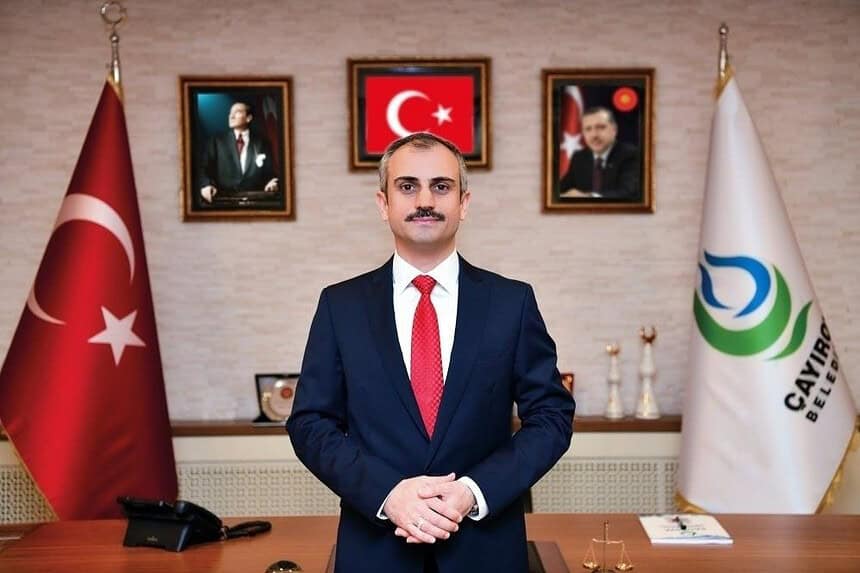 Çayırova Belediye Başkanı Bünyamin Çiftçi'nin Mevlid Kandili Mesajı!