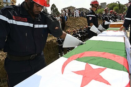 Cezayir Orman Yangınlarında Can Kaybı 73'e Yükseldi: Bir Aileden 21 Ölü