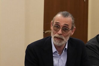 Etimesgut Belediye Başkanı Erdal Beşikçioğlu Tutuklandı: 39 Kişiyle Birlikte Cezaevine Gönderildi!