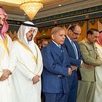 Erdoğan, Mekke'de Bin Selman ve Şerif ile Cuma Namazı Kıldı