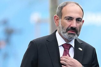 Ermenistan Başbakanı Paşinyan İstifa Etti: Yeniden Görevlendirilmesi Bekleniyor