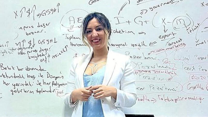 Instagram Fenomeni "Fidan Hoca" İki Ayrı Suçtan Tutuklandı
