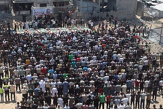 Gazze'de Tek Ailenin 112 Ferdi İçin Toplu Cenaze Kaldırıldı