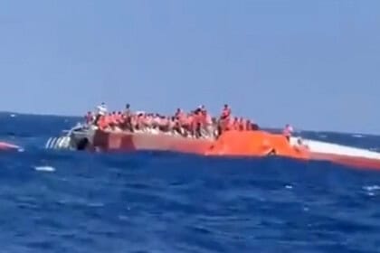 Girne Açıklarında Batan Gemide Can Kaybı 7'ye Çıktı: 23 Kişi Hâlâ Aranıyor