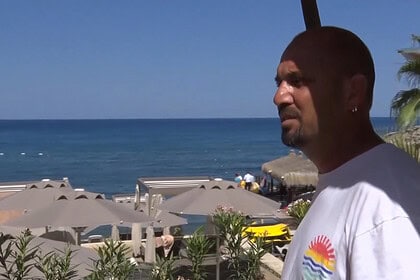 Girne Açıklarındaki Feribot Faciasında Otel Hocası Teknesiyle 100 Kişiyi Kurtardı