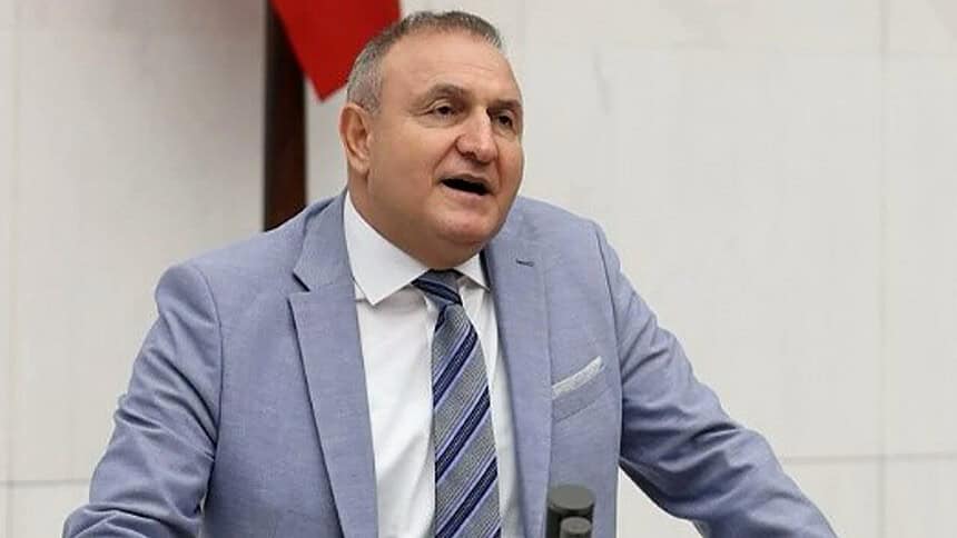 İYİ Parti Kurucusu Ömer Karakaş Partisinden İstifa Etti