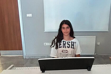 İzmit Sanat Akademisi'nden İki Öğrenci Güzel Sanatlar Lisesi'ni Kazandı