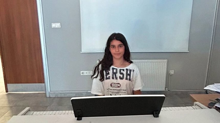 İzmit Sanat Akademisi'nden İki Öğrenci Güzel Sanatlar Lisesi'ni Kazandı