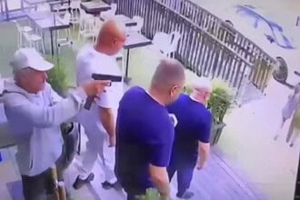 Kafkas Mafya Liderinin Benzin İstasyonundaki İnfazı Kameraya Yansıdı