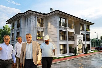 Kartepe Evleri'nde 144 Daire Teslime Hazır: Hayri Baraçlı Sahada İnceledi