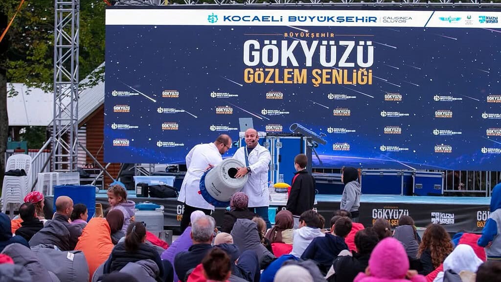 Kartepe Kuzuyayla'da Gökyüzü Gözlem Şenliği Başladı