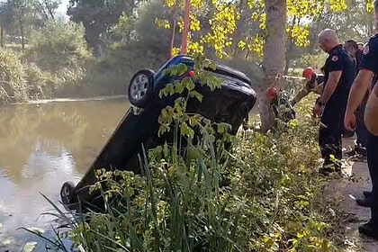 Kartepe'de Otomobil Dereye Uçtu: 52 Yaşındaki Sürücü Öldü