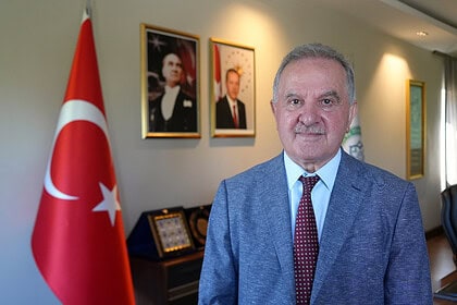 KOSTÜ Rektörü Uyardı: "Sıradan İşleri Yapay Zeka Yapacak, Uzmana İhtiyaç Artacak"