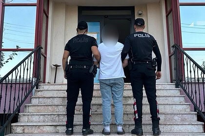 Kocaeli’de Dolandırıcılık Suçundan 11 Yıl Hapis Cezası Bulunan M.İ.A. Yakalandı!