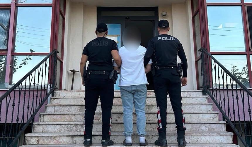 Kocaeli’de Dolandırıcılık Suçundan 11 Yıl Hapis Cezası Bulunan M.İ.A. Yakalandı!