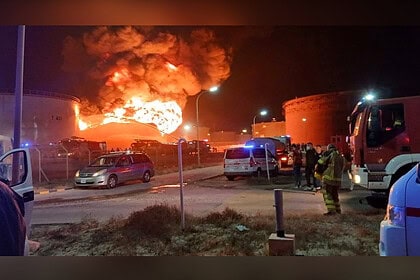 Libya'nın En Büyük Rafinerisi Vuruldu: 4,5 Milyon Litre Benzin Tehlikede