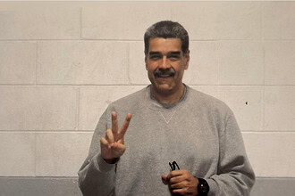 Maduro'dan Gözaltı Merkezinden Kareler: "Venezuela Yeniden Doğacak"